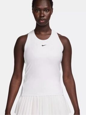 NWT Nike
Women's Dri-FIT Victory Tank Top